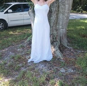 Wedding dress white chiffon style